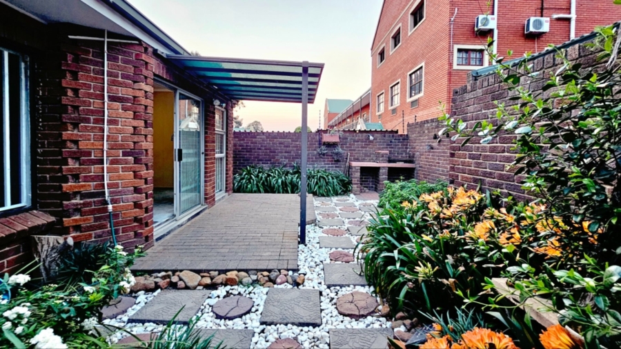 2 Bedroom Property for Sale in Westdene Free State